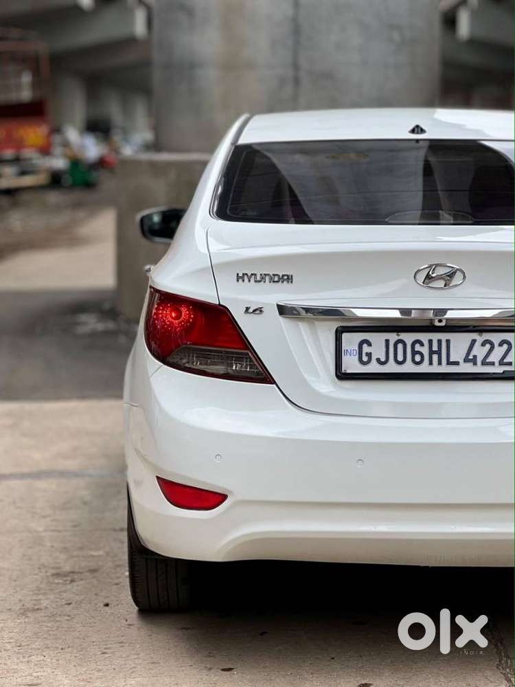 Hyundai Verna Crdi Vgt Sx 1.5, 2014, Diesel