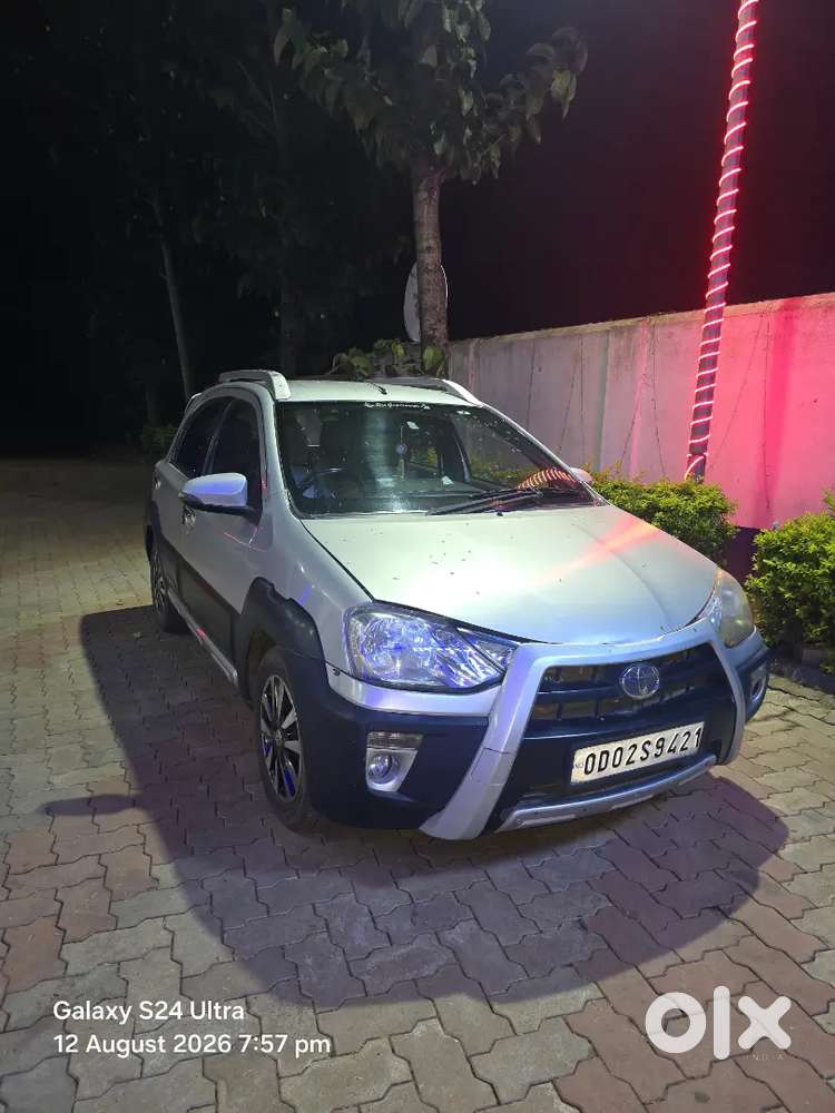 Toyota Etios Cross 2014 Diesel 142000 Km Driven
