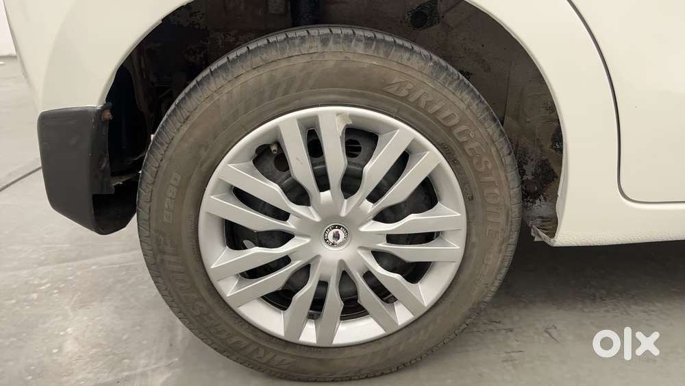 Maruti Suzuki Celerio 1.0 Vxi Amt, 2014, Petrol