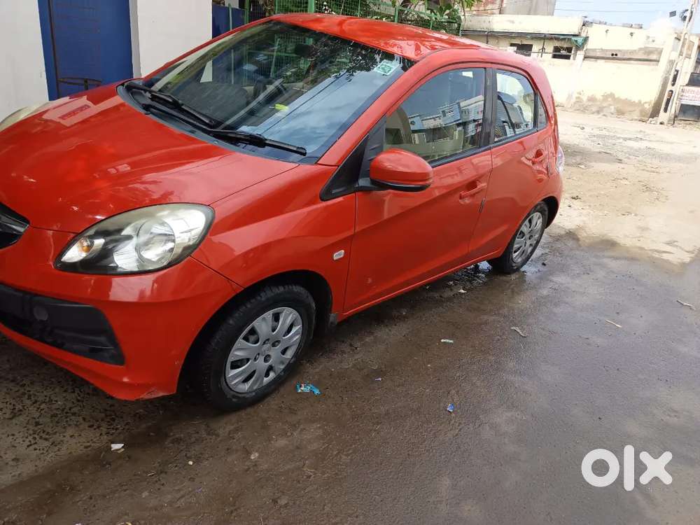 Honda Brio Mt 2015