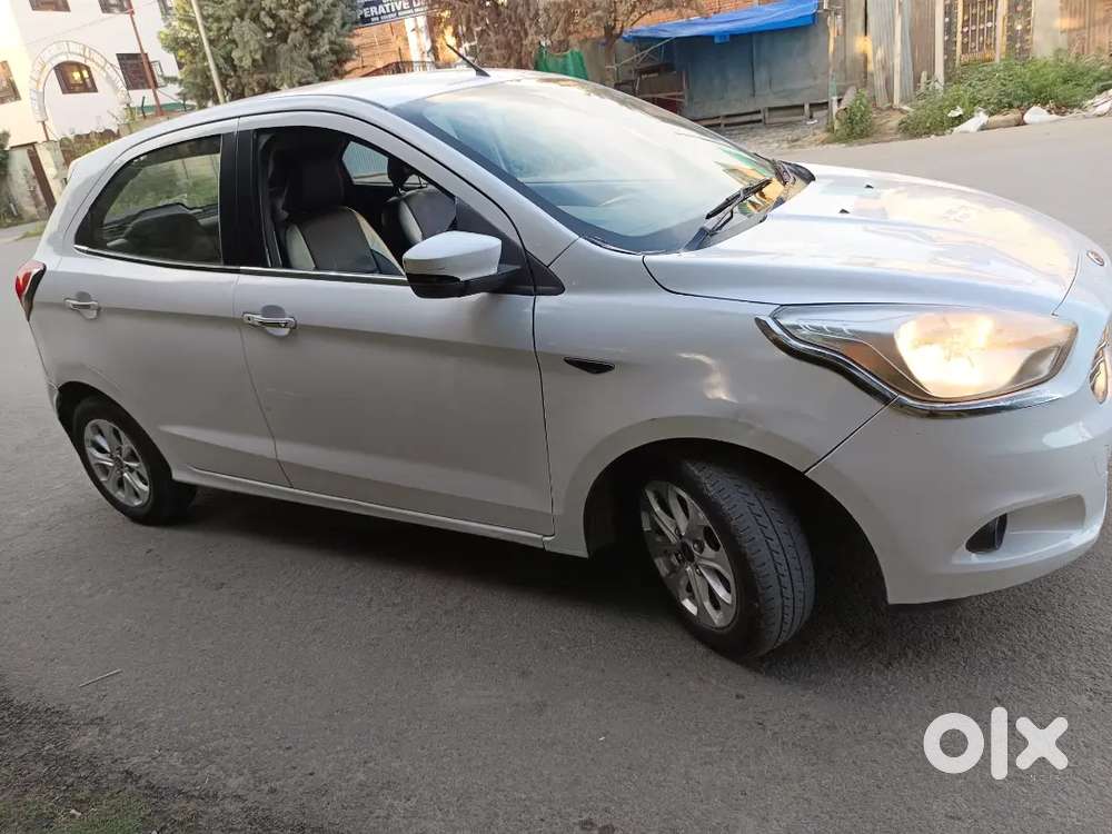 Ford Figo Titanium 2017 Diesel 59100 Km Driven