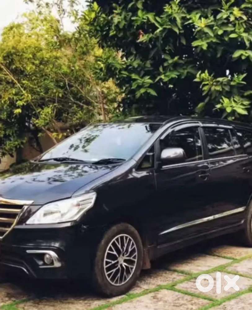 Toyota Innova 2008 Diesel 225000 Km Driven
