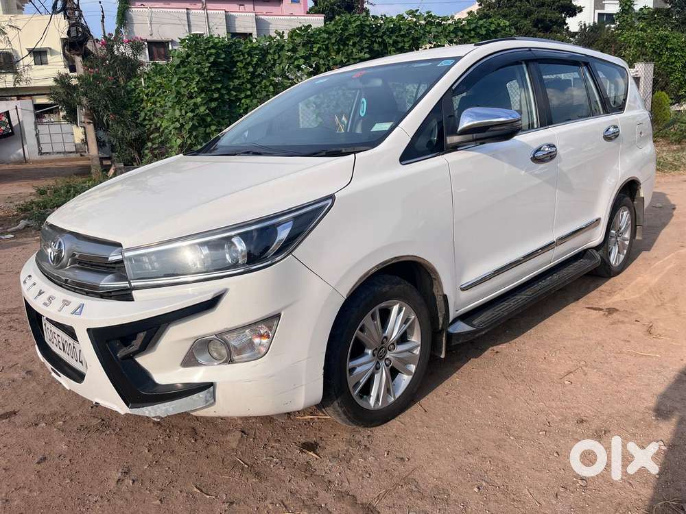 Toyota Innova Crysta Zx 2.4 Diesel 7 Seater, 2017, Diesel