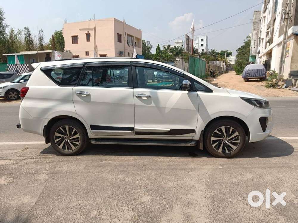 Toyota Innova Crysta 2.4 Z 7 Str, 2022, Diesel
