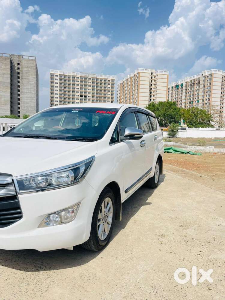 Toyota Innova Crysta 2.4 Gx Mt 8s, 2017, Diesel