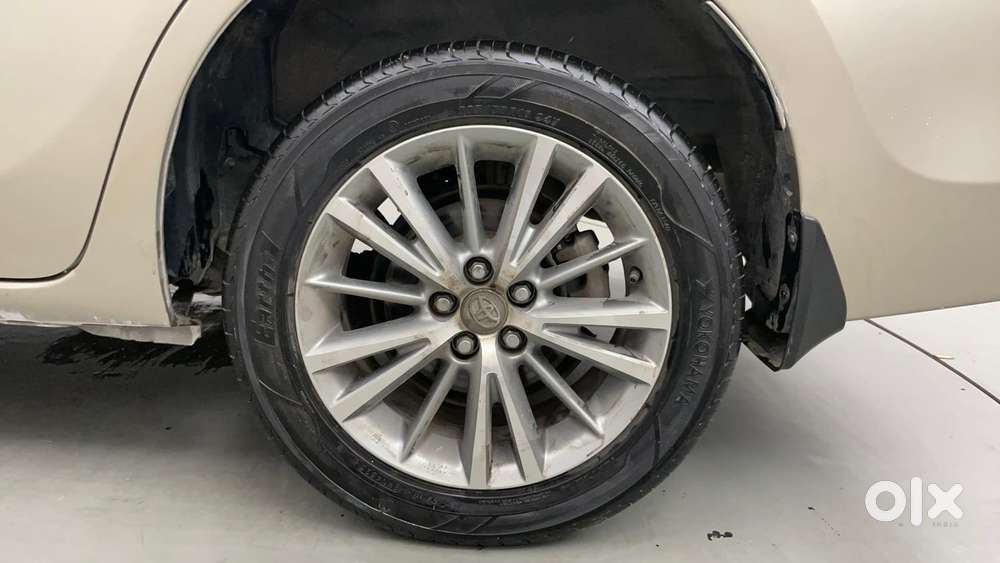 Toyota Corolla Altis 1.8 G, 2015, Petrol
