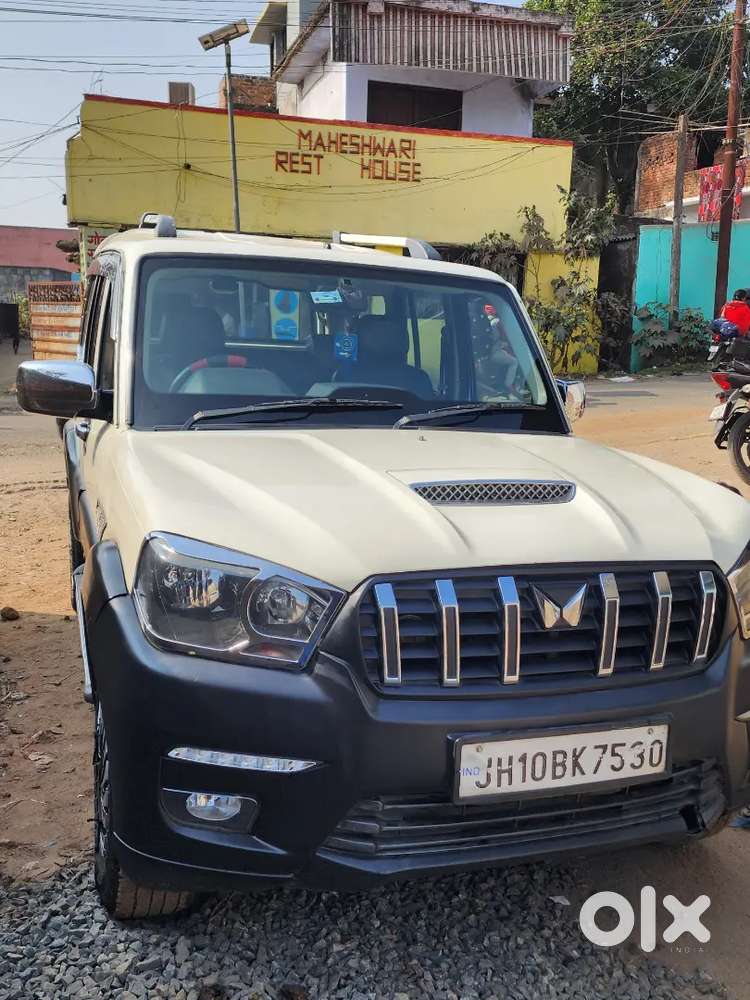Mahindra Scorpio 2018 Diesel 260000 Km Driven