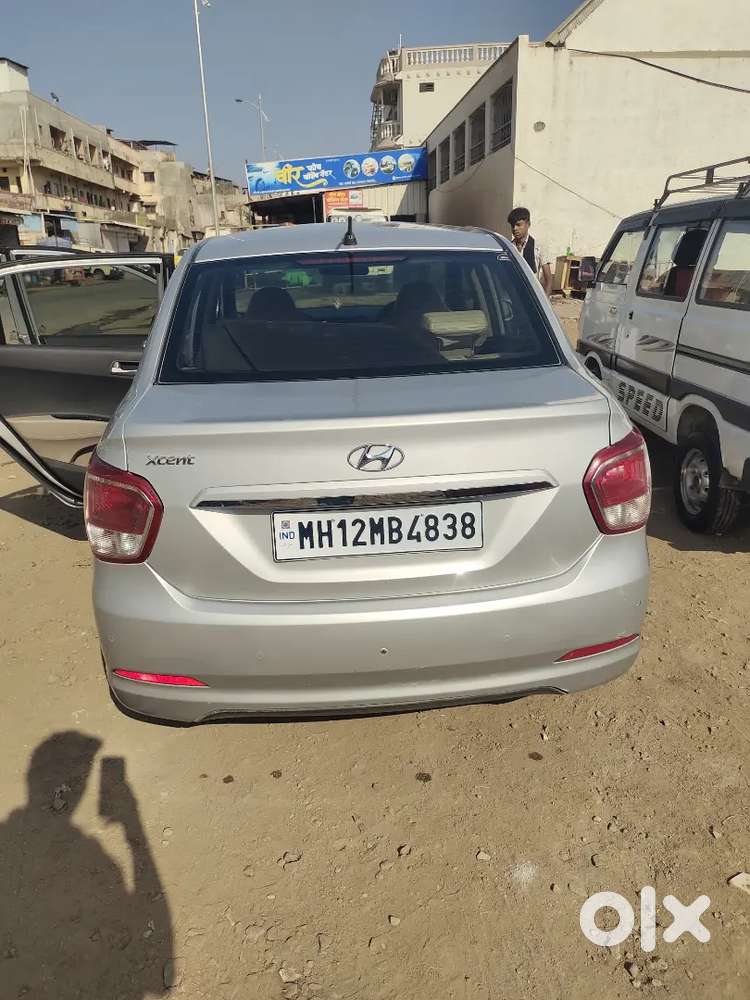 Hyundai Xcent 2015 Petrol+ Cng Well Maintained
