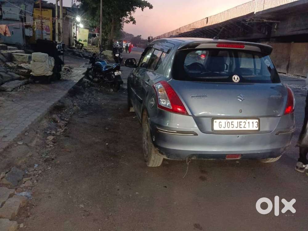 Maruti Suzuki Swift Vxi 2013
