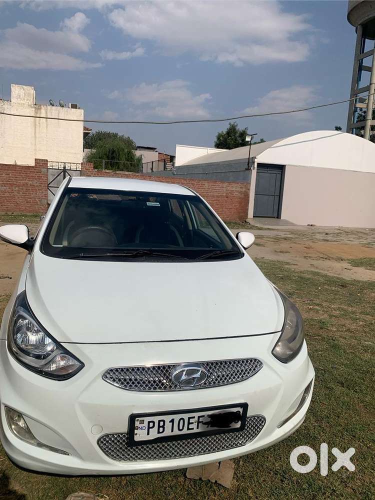 Hyundai Verna 2013 Diesel 125000 Km Driven