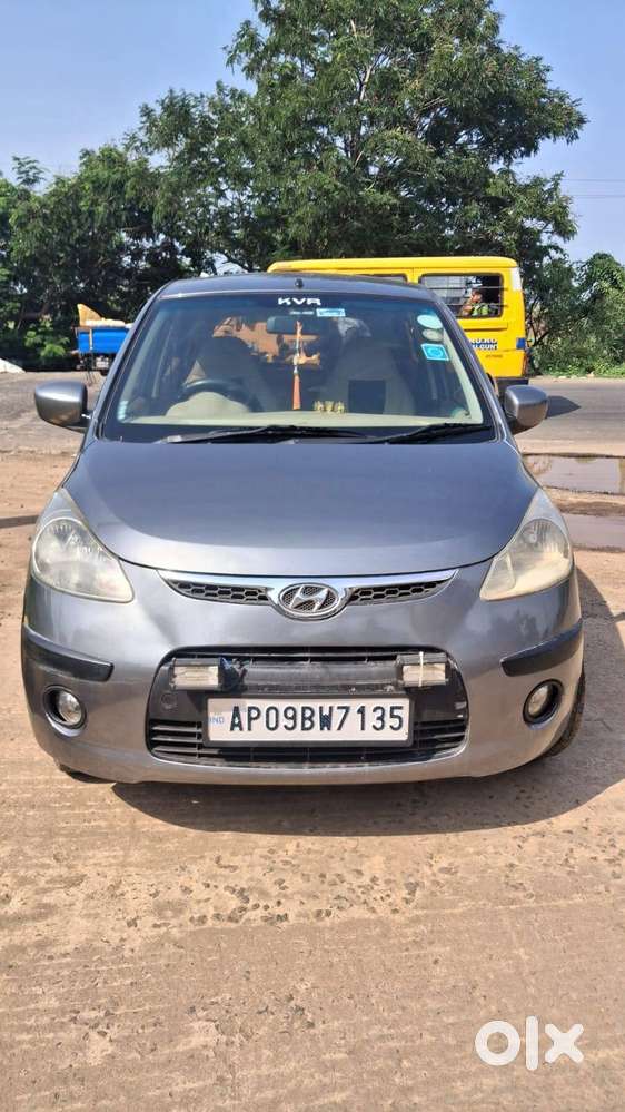Hyundai I10 Sportz 2011