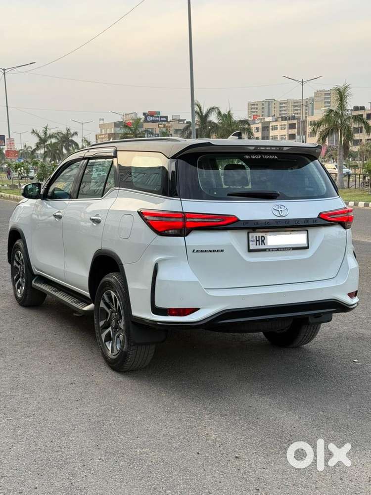 Toyota Fortuner Legender 4x2 At 2.8, 2024, Diesel