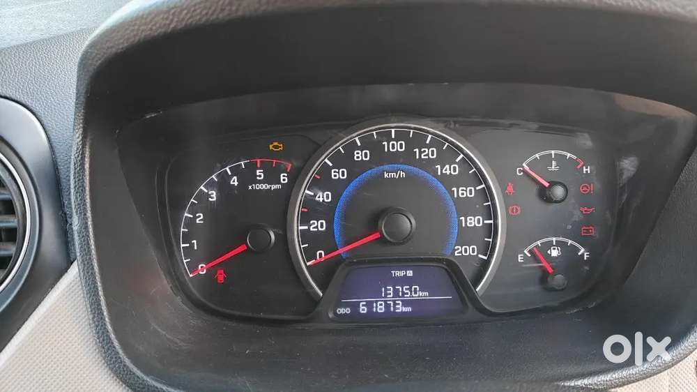 Hyundai Grand I10 2015 Diesel 61000 Km Driven