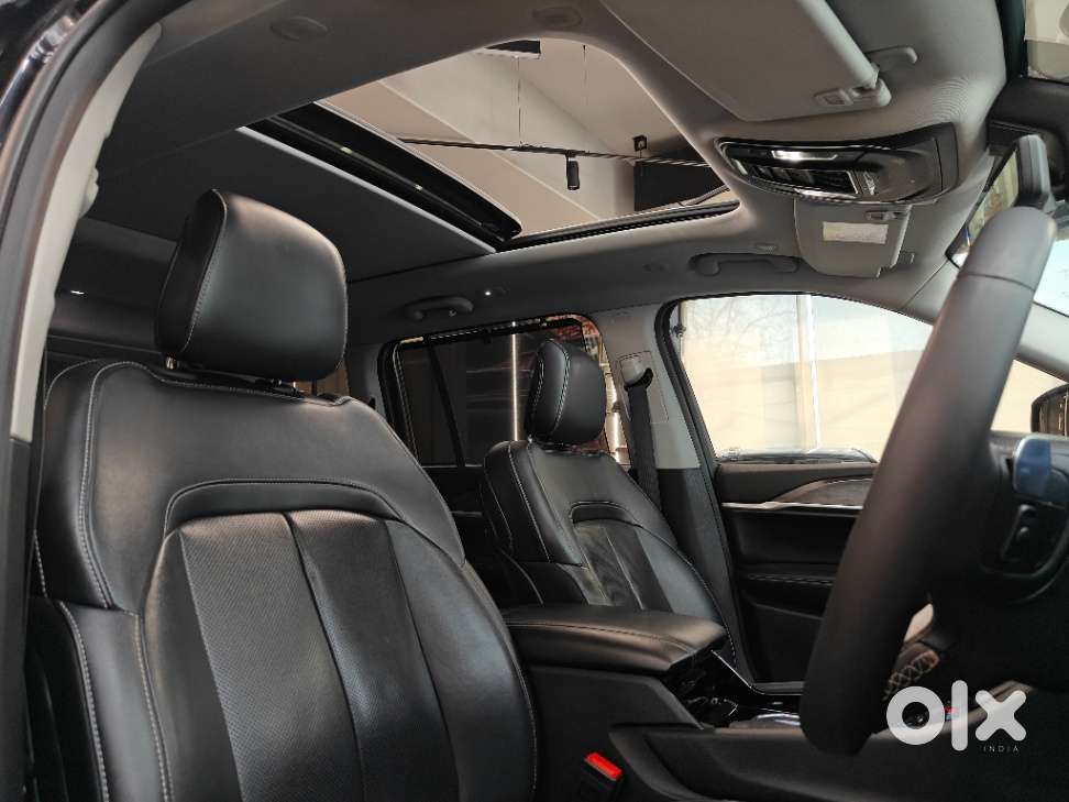 Jeep Grand Cherokee Limited (o) 4x4 At, 2023, Petrol