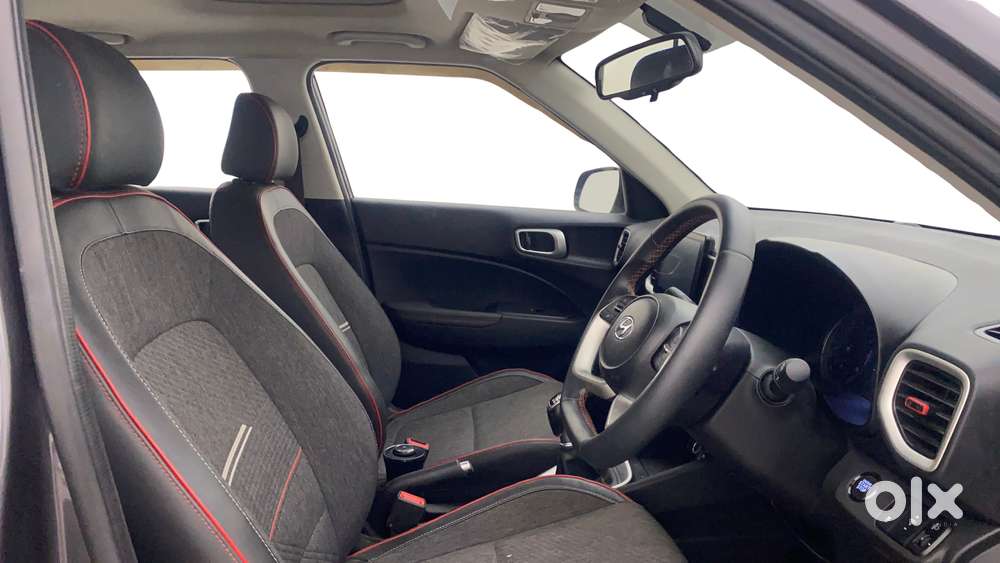 Hyundai Venue 1.0 Sx (o) Turbo Dual Tone, 2020, Petrol