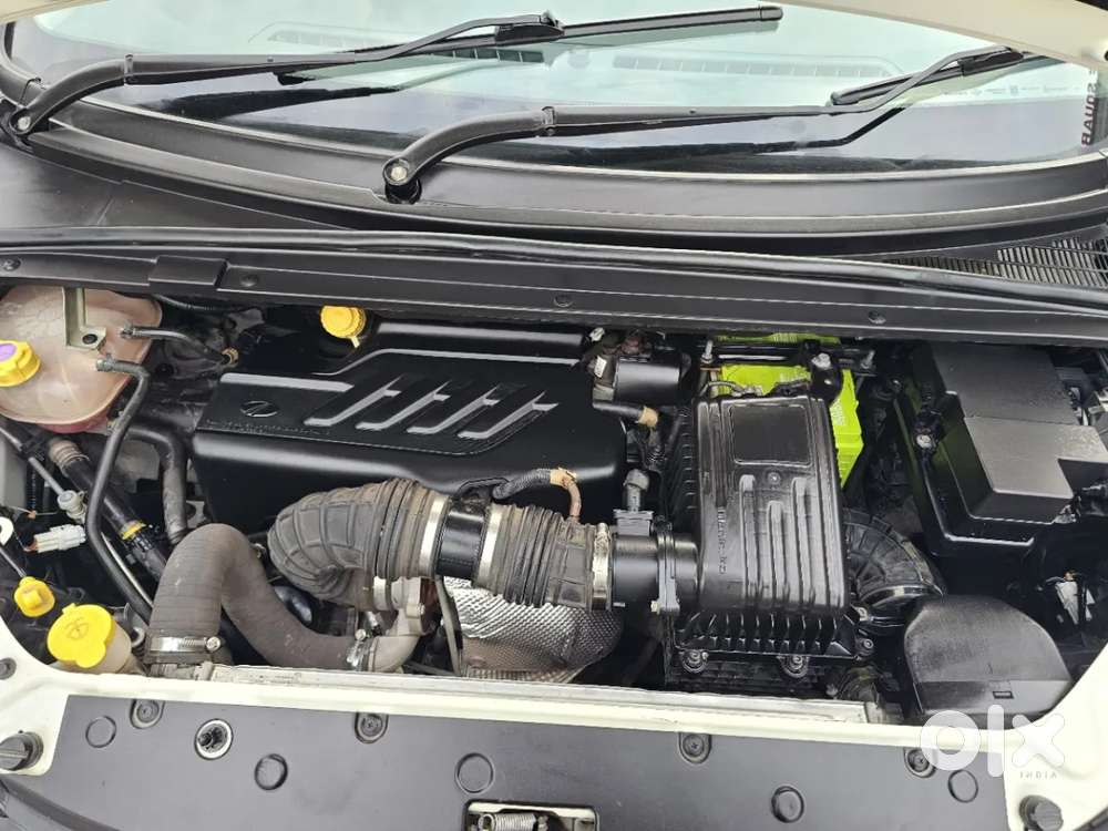 Mahindra Marazzo M6 8str, 2019, Diesel