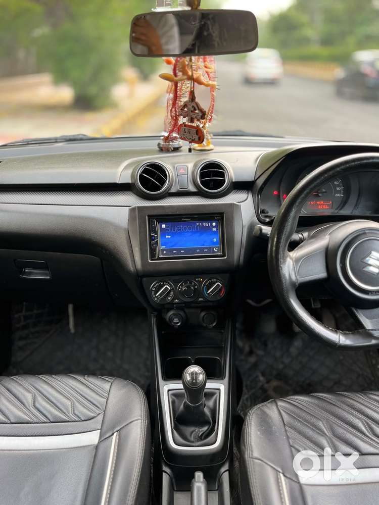 Maruti Suzuki Swift 1.2 Lxi (o), 2023, Petrol