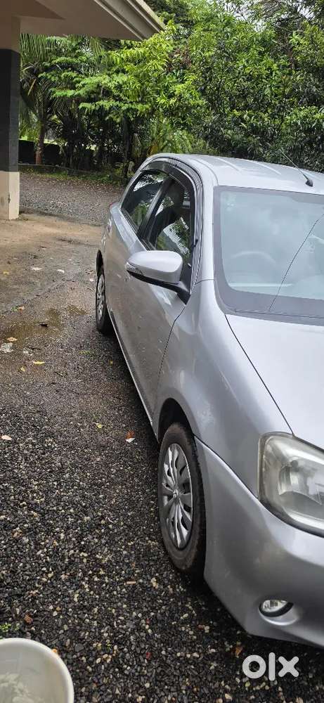 Toyota Etios Liva 2016