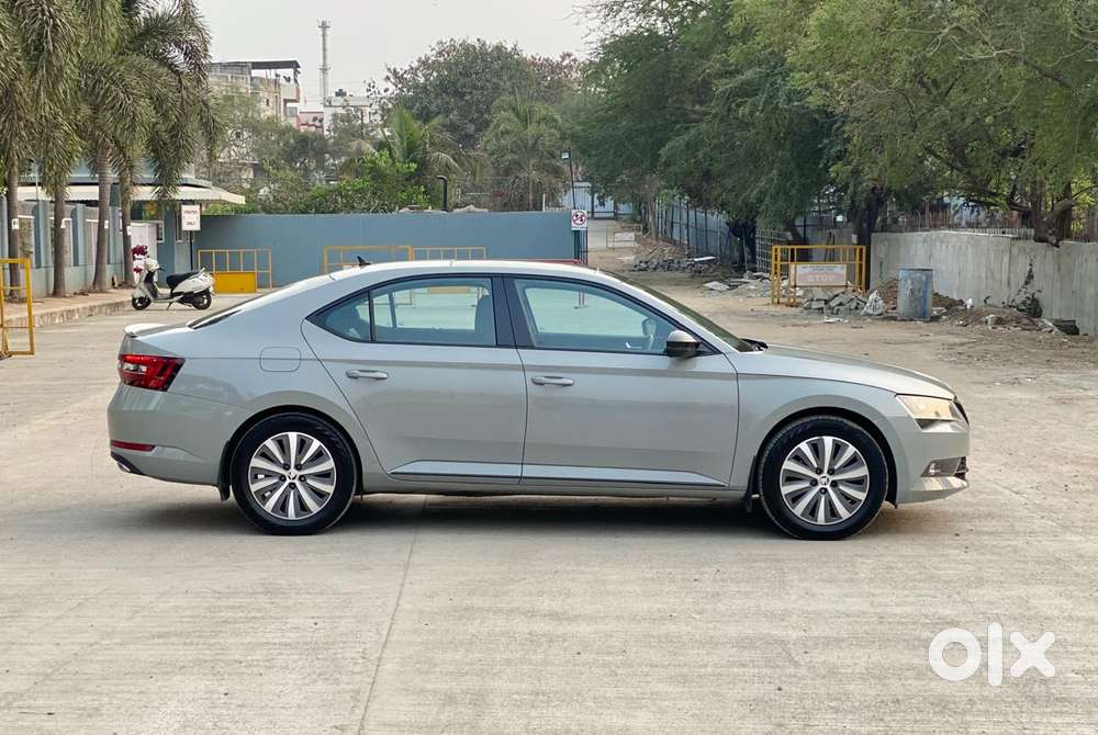 Skoda Superb Sportline 1.8, 2019, Petrol