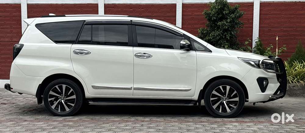 Toyota Innova Crysta 2.4 V, 2022, Diesel