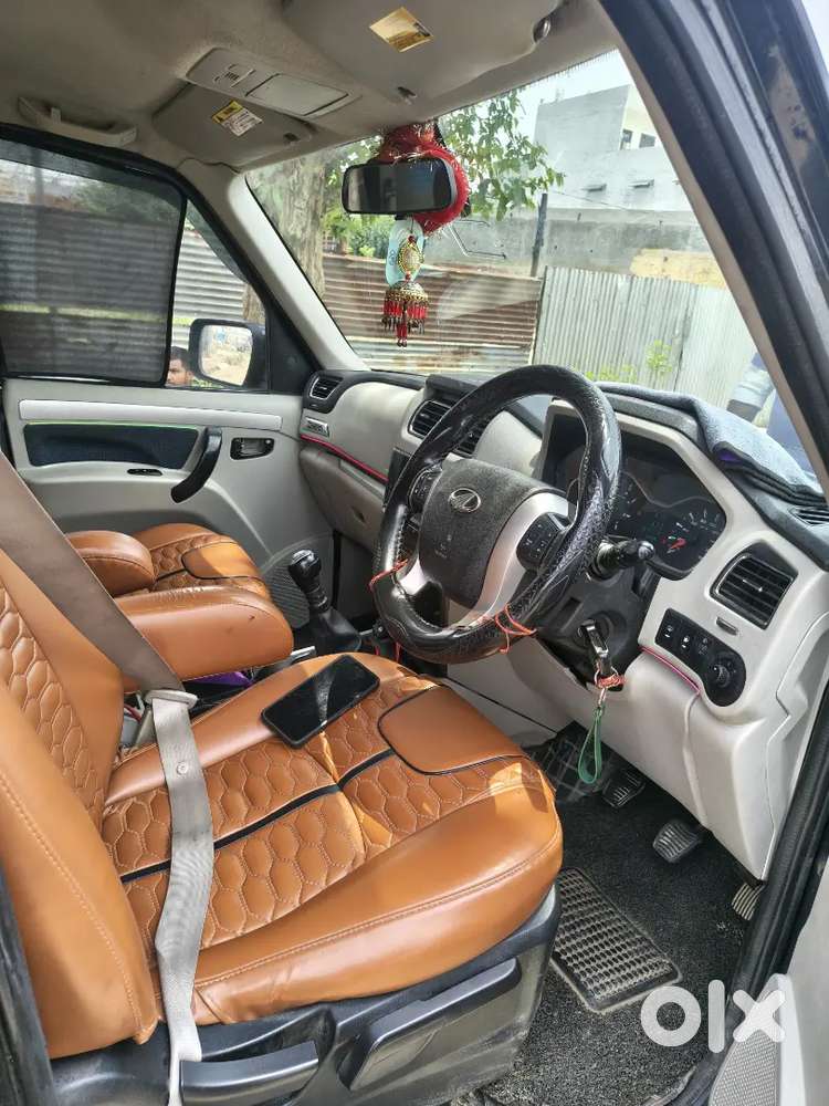 Mahindra Scorpio Classic 2019 Diesel 95680 Km Driven