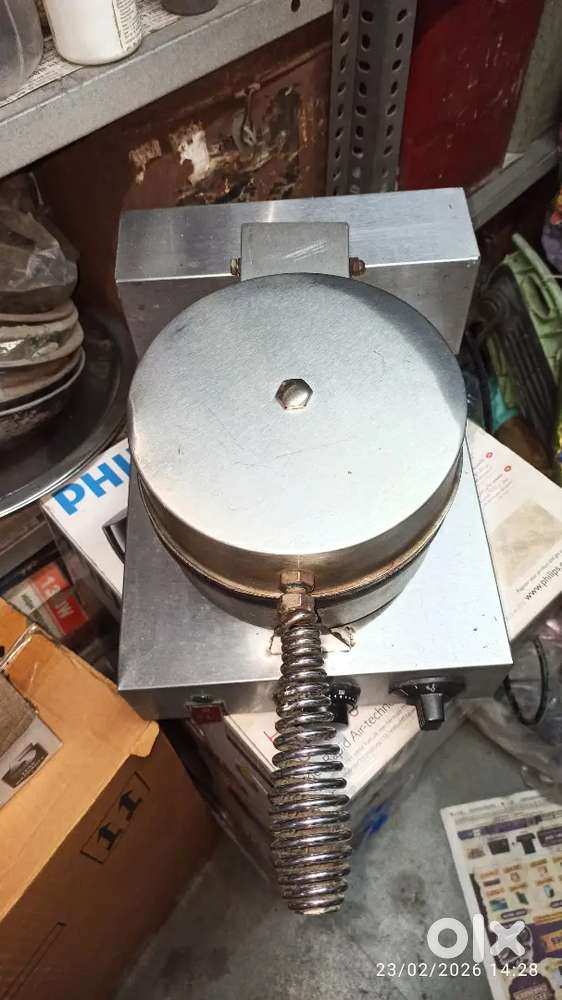 Vintage Waffle メーカー 1976年 USA製 Commercial Waffle maker machine - Fridges in Bhagwan Nagar Tekra