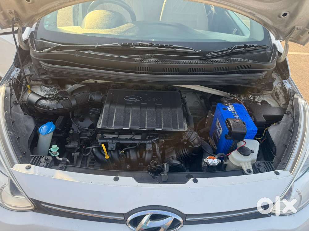 Hyundai Grand I10 Sportz 1.2 Kappa Vtvt, 2016, Petrol