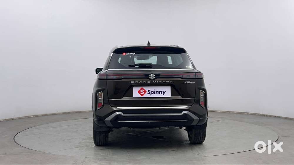 Maruti Suzuki Grand Vitara 1.5 Alpha Plus Intelligent Hybrid Ecvt, 2..
