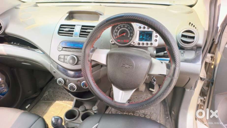 Chevrolet Beat, 2010, Petrol
