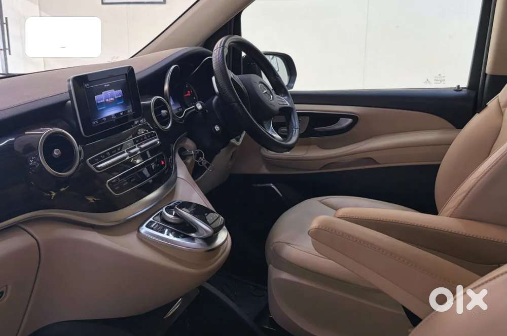 Mercedes-benz V-class 2.1 220 Expression Diesel At, 2019, Diesel