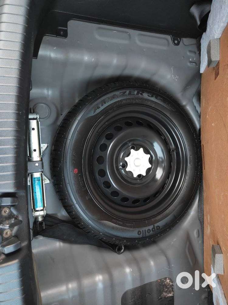 Hyundai Grand I10 Sportz (o) 1.2 At Vtvt, 2019, Petrol