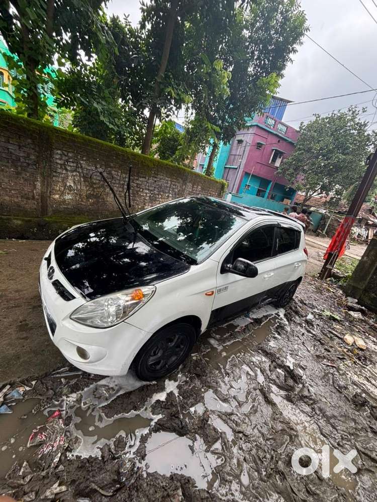 Hyundai I20 2010 Petrol Well Maintained