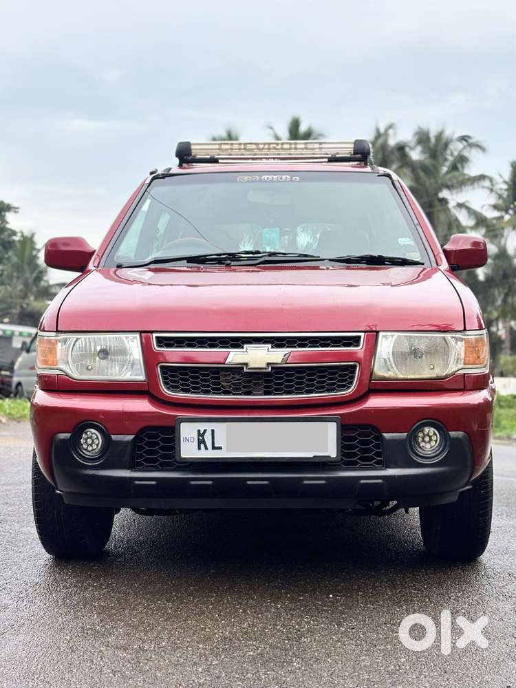 Chevrolet Tavera Neo Ls B4 - 7 Seats Bsii, 2013, Diesel