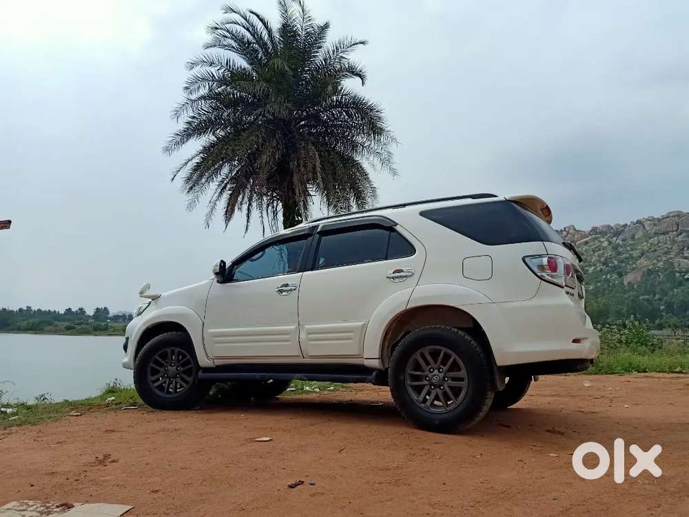 Toyota Fortuner 2014 Diesel Well Maintained  Showroom Track Available