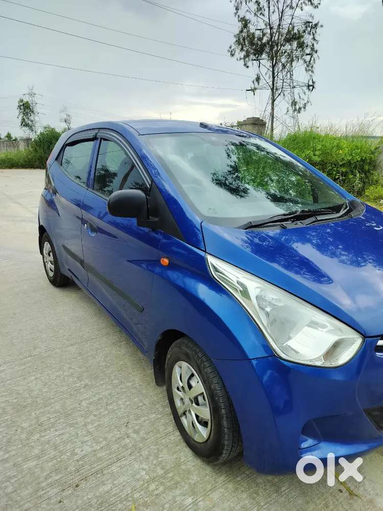 Very Clean And Neat Maintain Good Condition Slitly Using