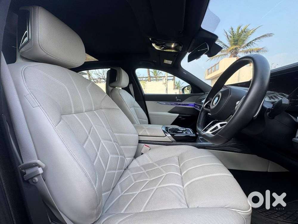 Bmw 7 Series 740i M Sport Petrol Automatic, 2023, Petrol
