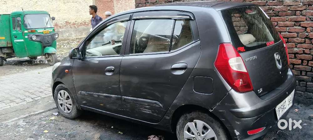 Hyundai I10 2011 Model 90000km Driven