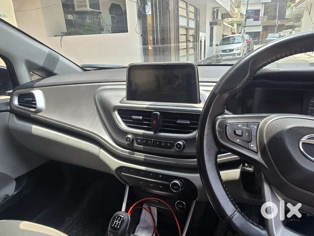 Tata Altroz Xz 2020 Manual Petrol