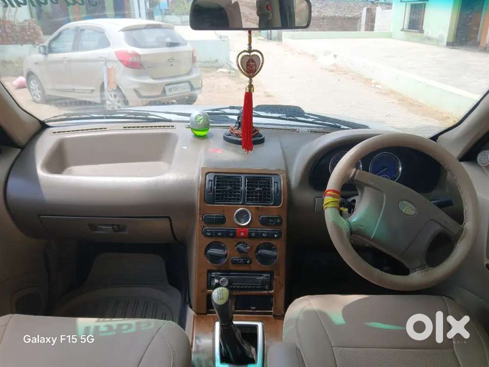 Tata Safari 2013 Diesel 100000 Km Driven