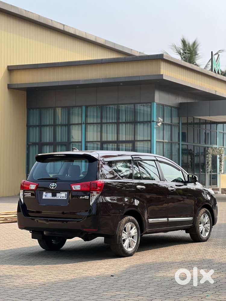 Toyota Innova Crysta 2.8 Z, 2016, Diesel