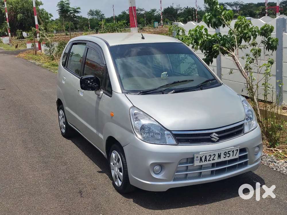 Maruti Suzuki Zen Estilo 2010