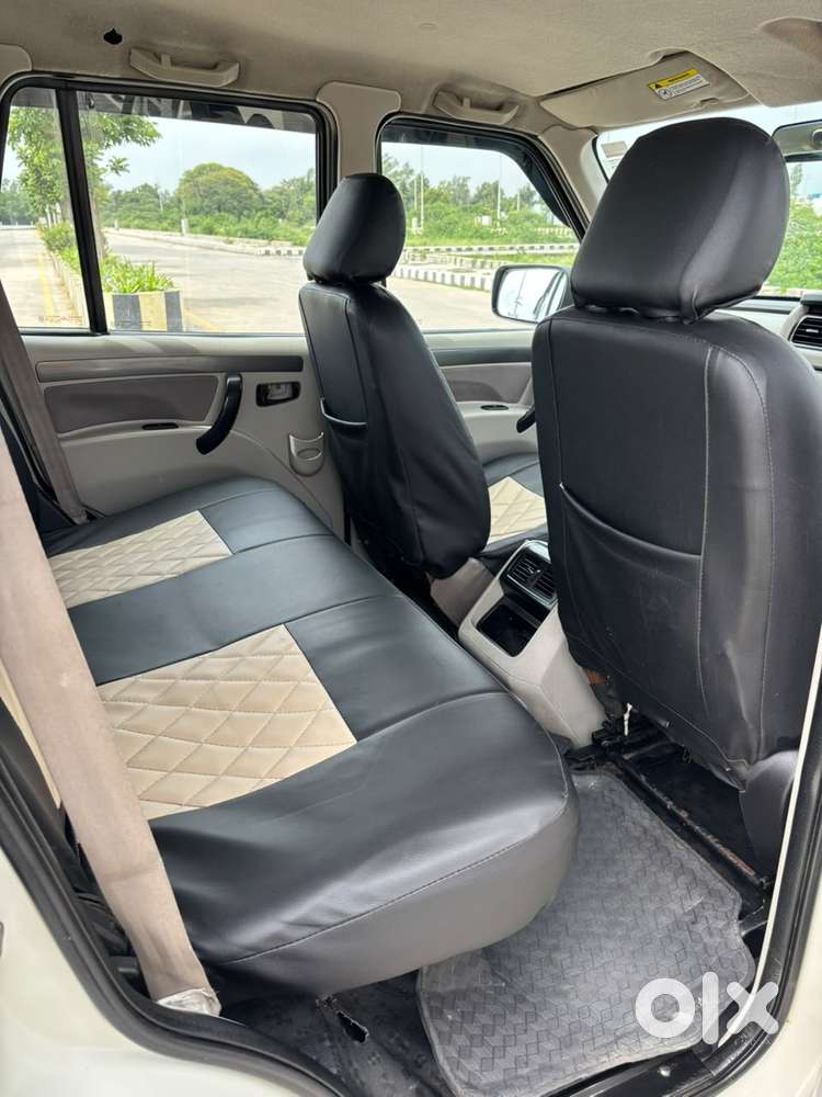 Mahindra Scorpio S6 Plus, 2015, Diesel