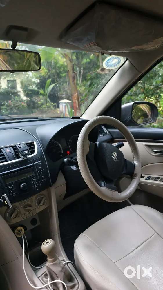 Maruti Suzuki Dzire 2013 Petrol Manual Transmission First Owner