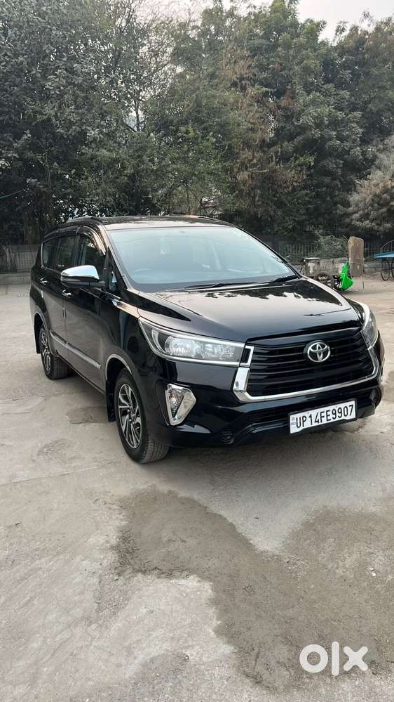 Toyota Innova Crysta 2.4 G Mt 7 Str, 2022, Diesel