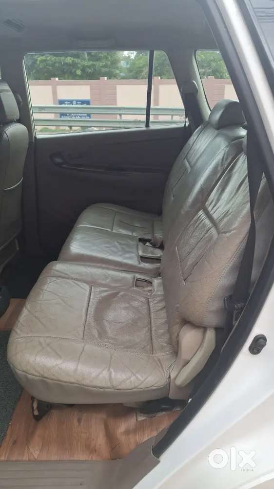 Toyota Innova 2.5  G 5 Diesel 2016