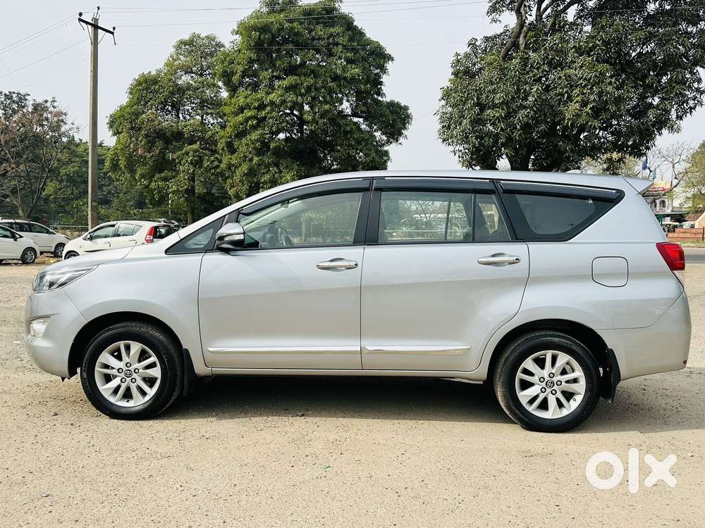Toyota Innova Crysta 2.4 G Mt, 2016, Diesel