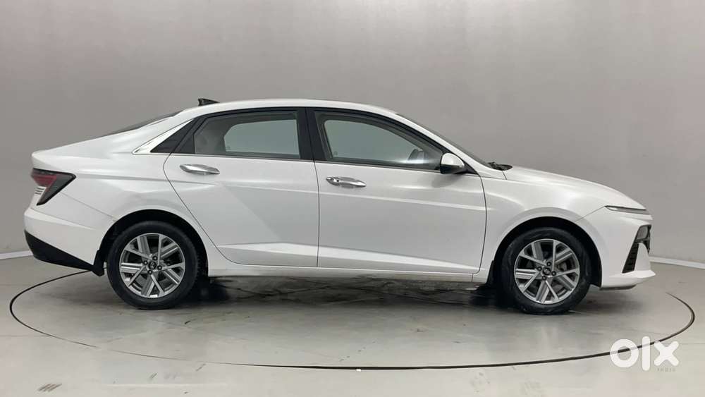 Hyundai Verna 1.5 Sx Petrol Mt, 2023, Petrol