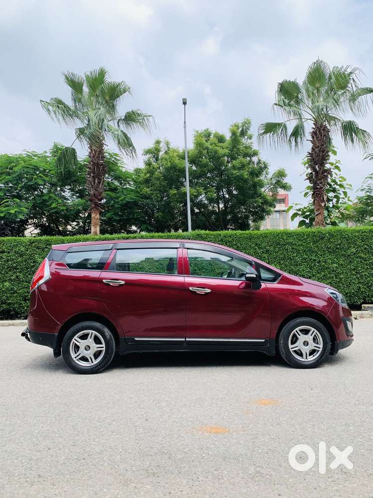 Mahindra Marazzo M2, 2018, Diesel