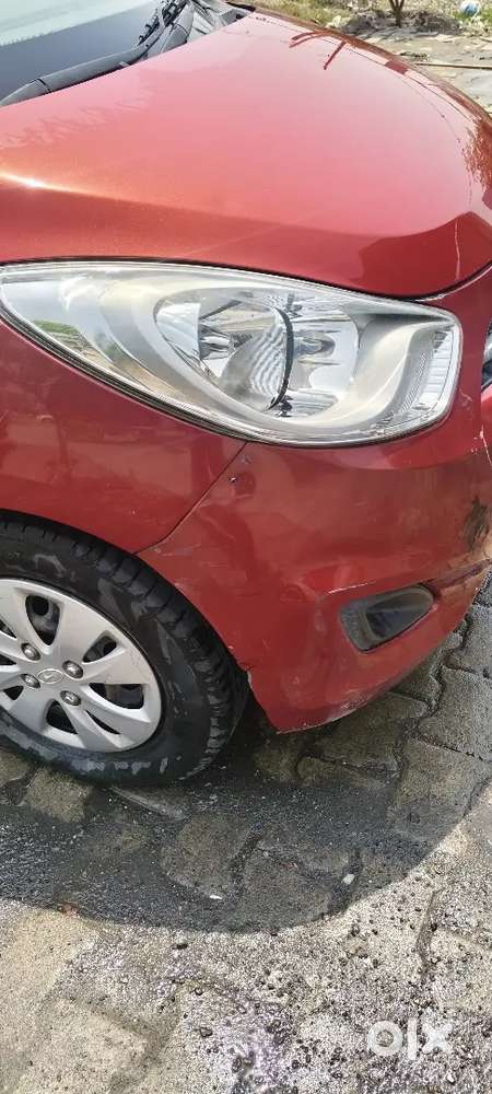 Hyundai I10 2012 Last  Cng & Hybrids 80000 Km Driven