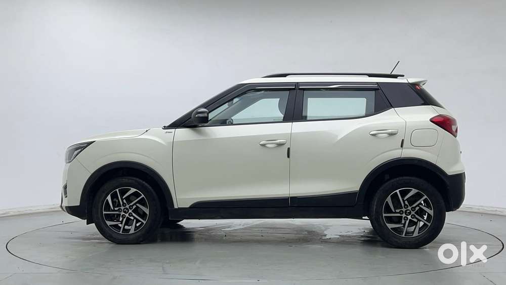 Mahindra Xuv300 W8 Amt Optional Diesel, 2023, Petrol